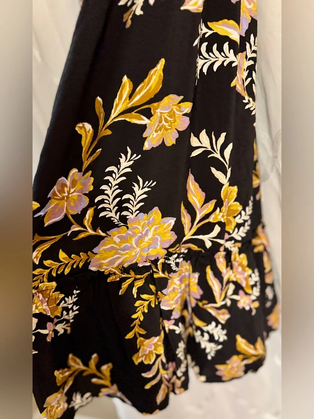 NWT Terra & Sky Black Floral Flutter Sleeve Midi Dress 2X - Picture 9 of 13